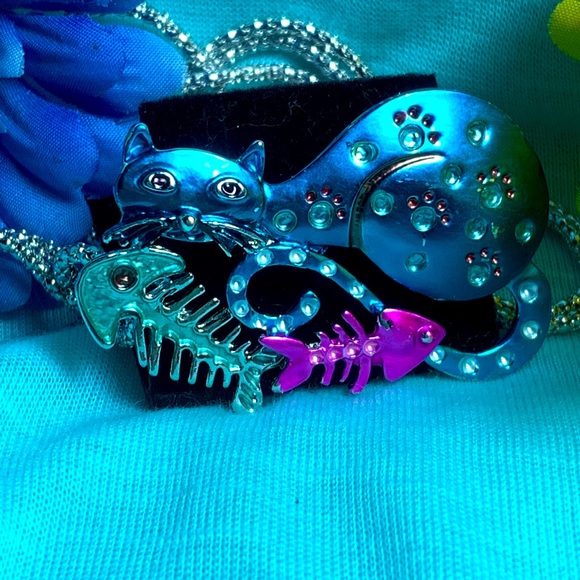 🐱Cat necklace and pin🐈 - Picture 4 of 4